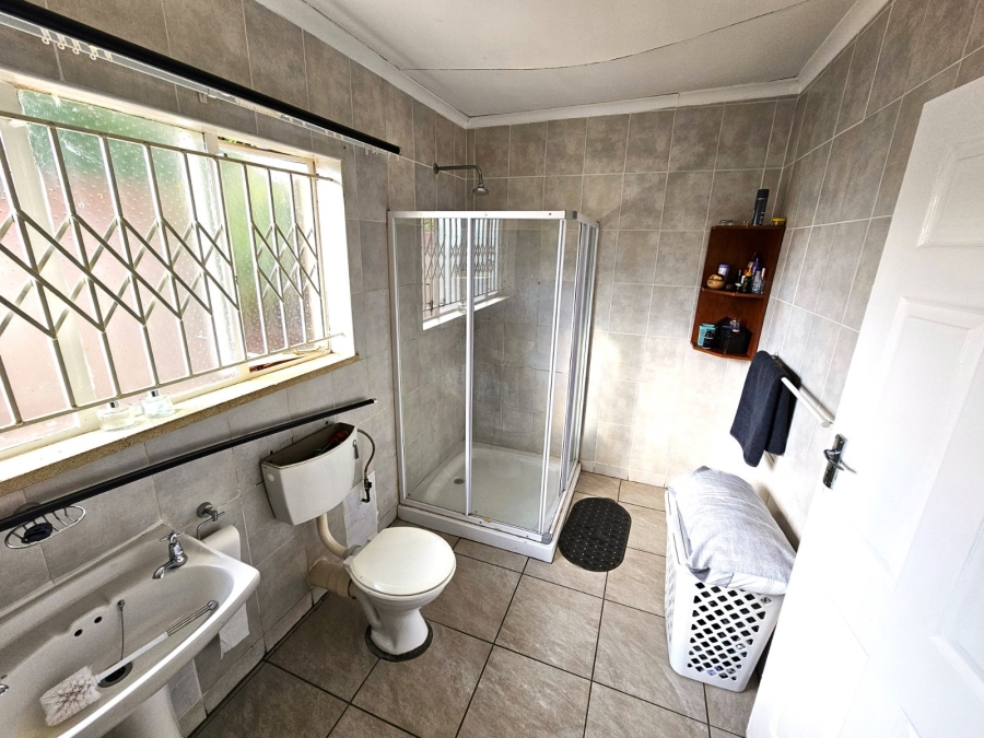 4 Bedroom Property for Sale in Protea Park North West